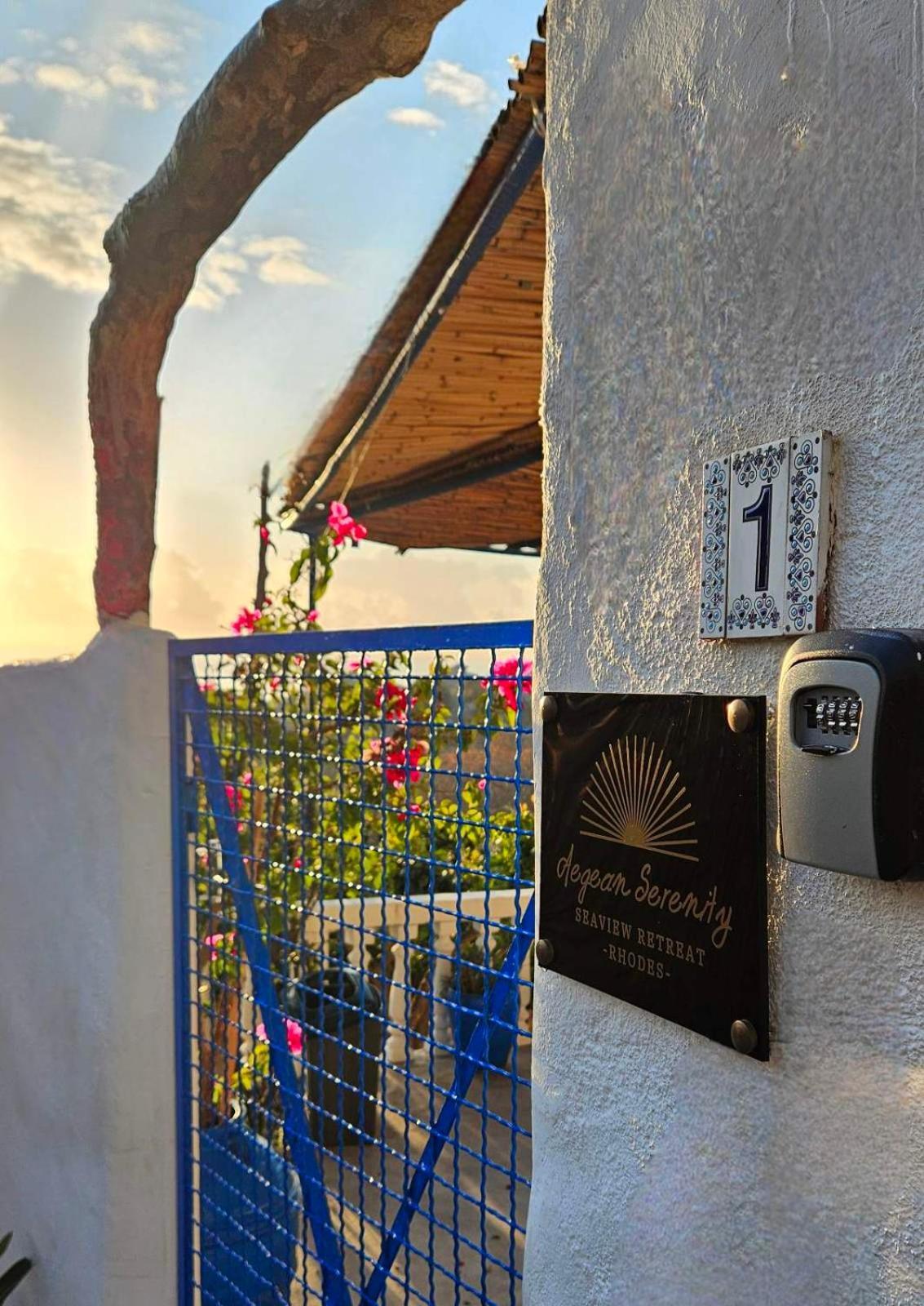 Aegean Serenity - Sea View Retreat Archangelos  Eksteriør bilde